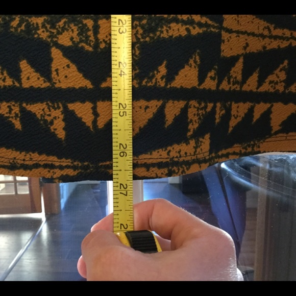 Lu La Roe skirt - Picture 4 of 5